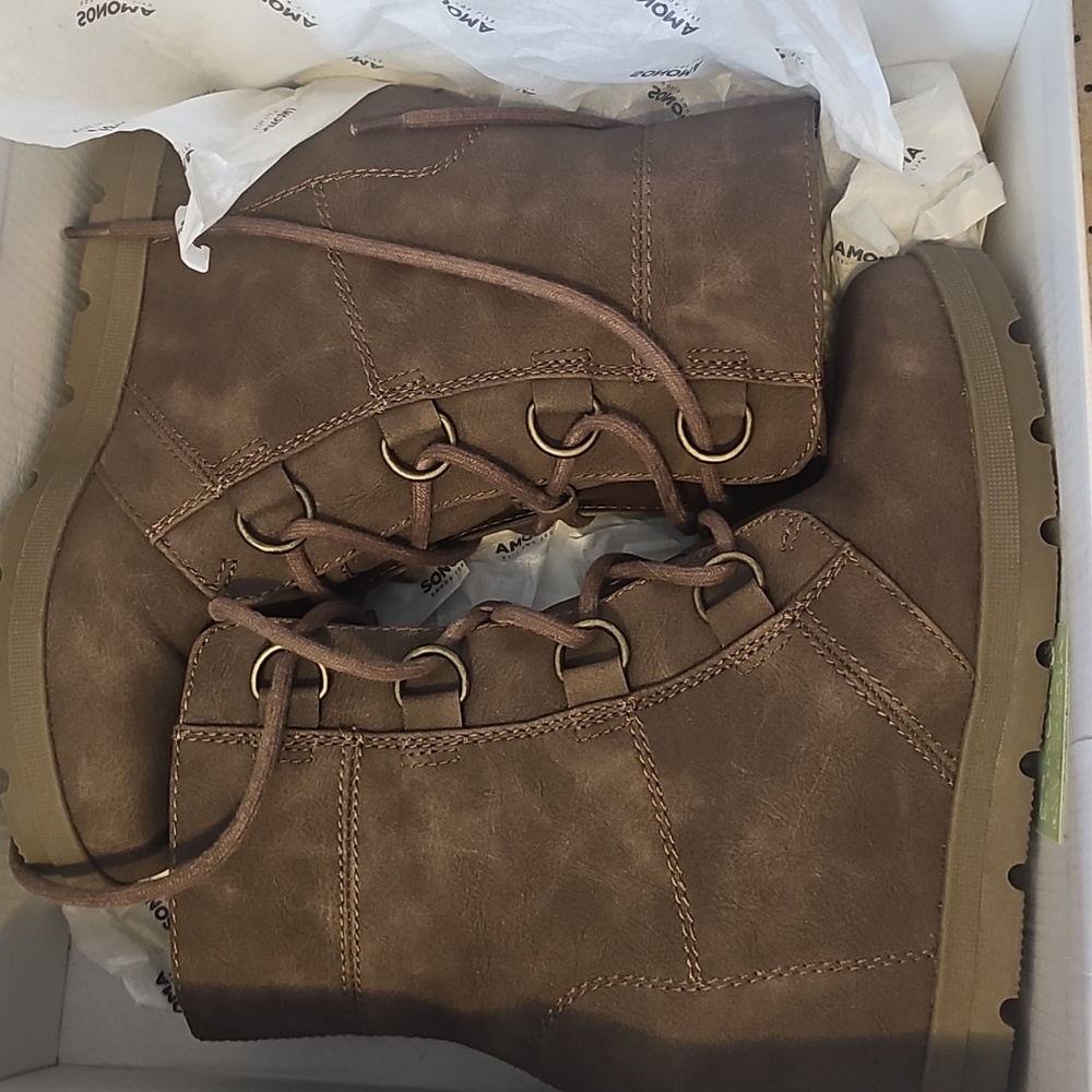 Sonoma Brown Ankle Boots